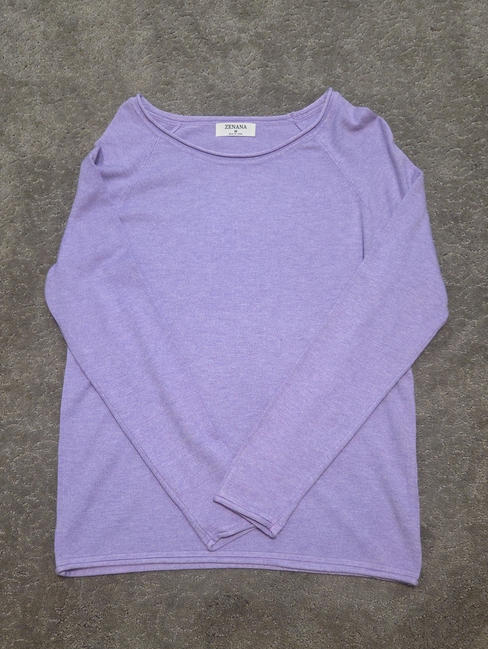 Zenana Outfitters Lavender Long Sleeve Scoop Neck Sweater NWOT size Med